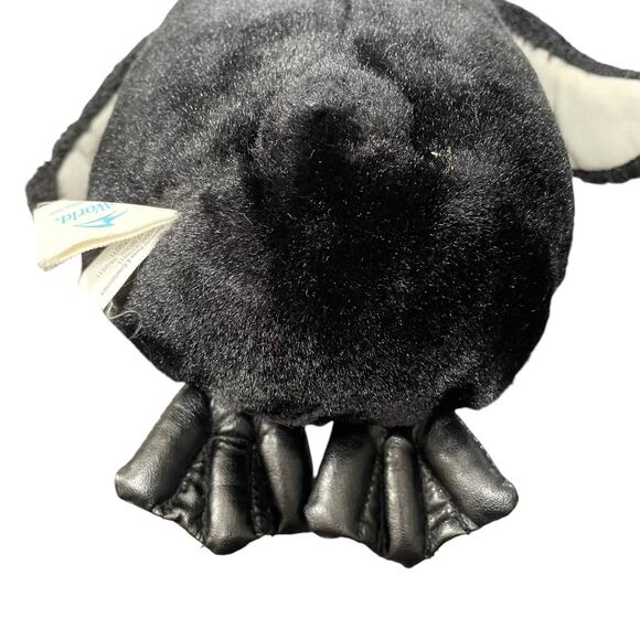 SeaWorld Plush Emperor Penguin Stuffed Animal Faux Leather Feet Realistic 11” - Picture 8 of 12